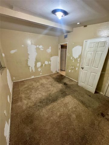 7204 E CAYUGA STREET, Tampa, FL 33610