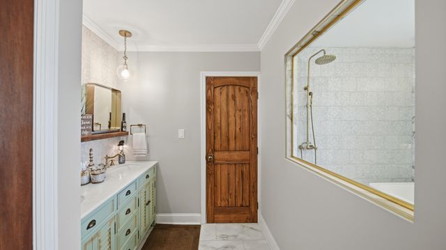 7729 Lasata Lane, Harrison, TN 37341
