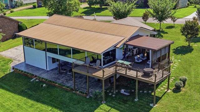 7729 Lasata Lane, Harrison, TN 37341