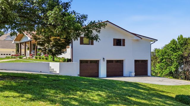 7729 Lasata Lane, Harrison, TN 37341