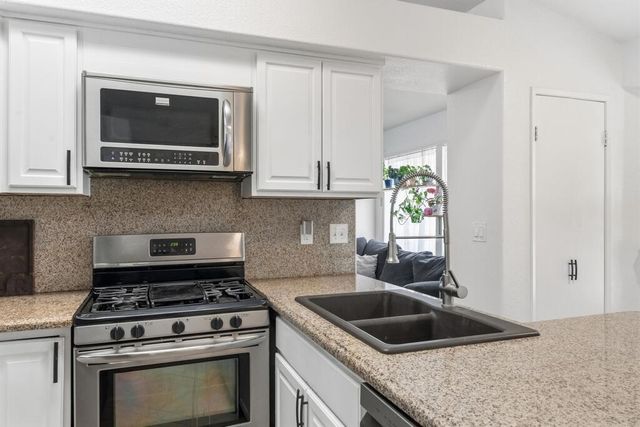 30271 San Eljay Avenue, Cathedral City, CA 92234