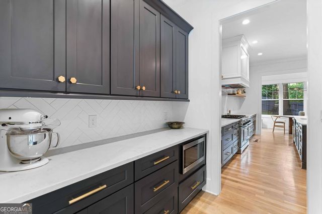 362 Clifton Road NE, Atlanta, GA 30307