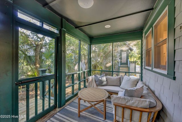 638 Chicamacomico Way, Southport, NC 28461