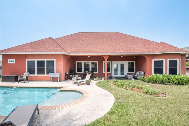 15826 ALMERIA Ave, Corpus Christi, TX 78418