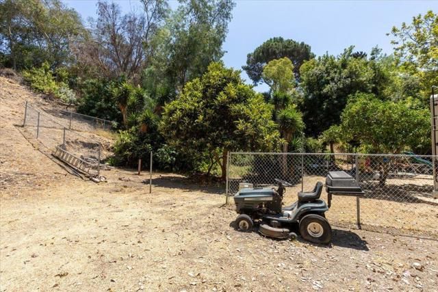 5488 New Mills Rd, San Diego, CA 92115