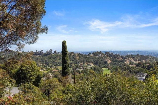 628 Reposado Drive, La Habra Heights, CA 90631