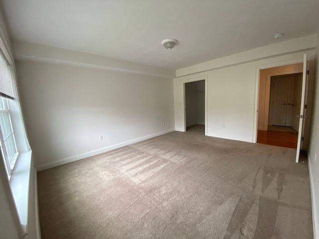 21 Messenger Street 302, Plainville, MA 02762
