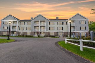 21 Messenger Street 302, Plainville, MA 02762