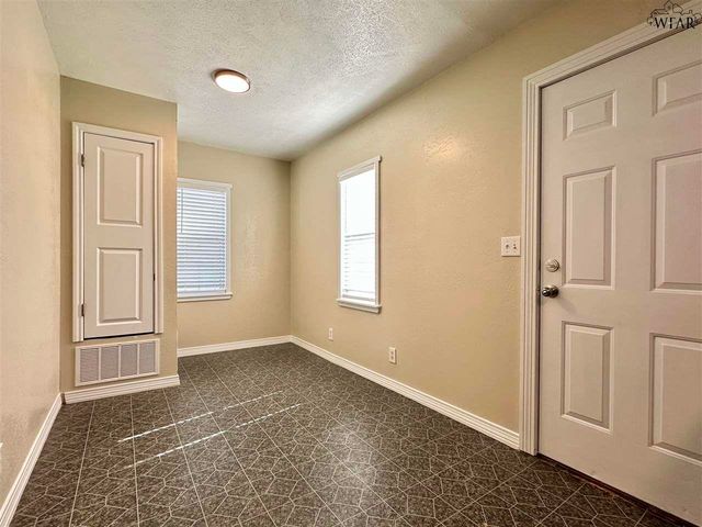 2211 FILLMORE STREET, Wichita Falls, TX 76309
