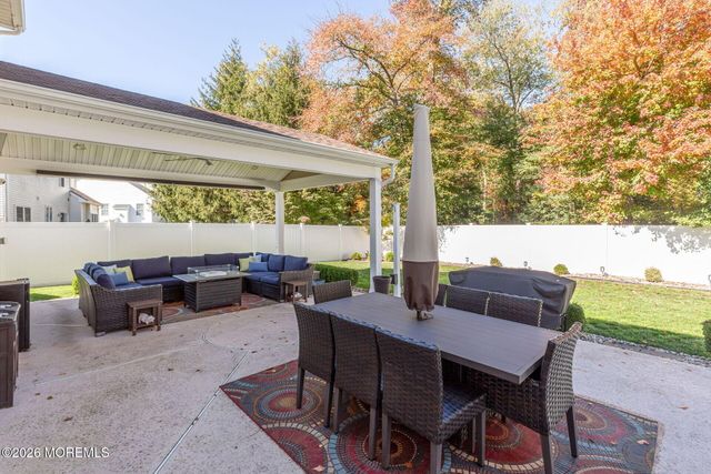 88 Gristmill Road, Howell, NJ 07731