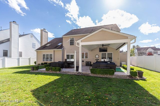 88 Gristmill Road, Howell, NJ 07731