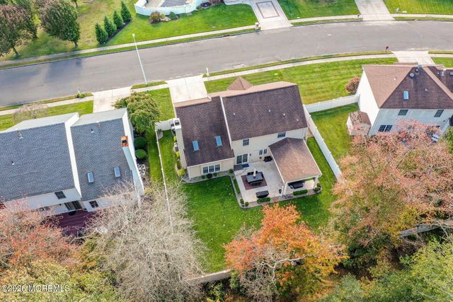 88 Gristmill Road, Howell, NJ 07731