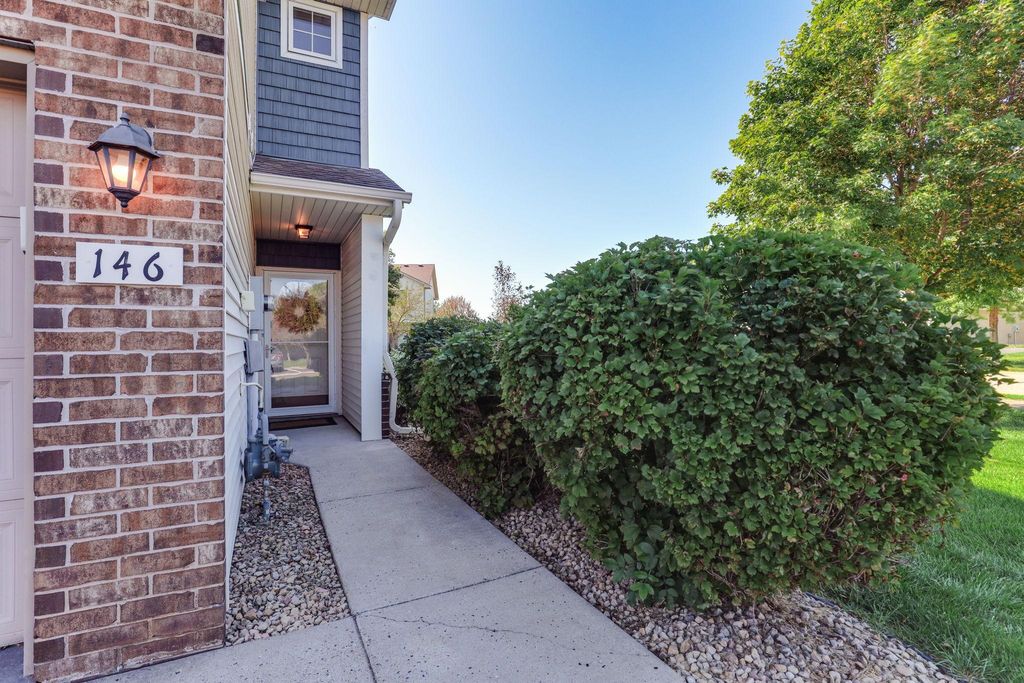 146 Shetland Lane, Lino Lakes, MN 55014 — photo 4