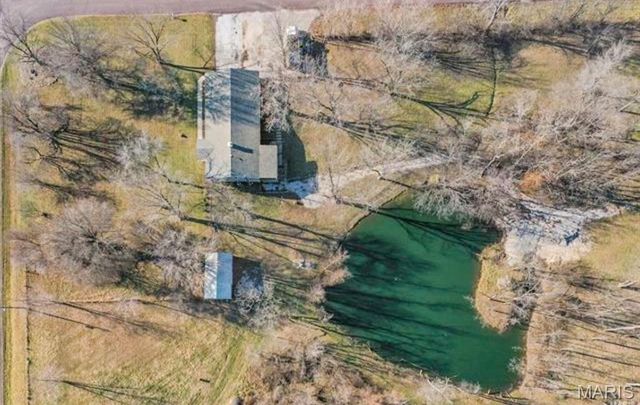 1395 Brownsmill Road, Elsberry, MO 63343