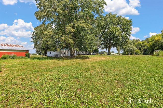 6441 S Warner Avenue, Fremont, MI 49412