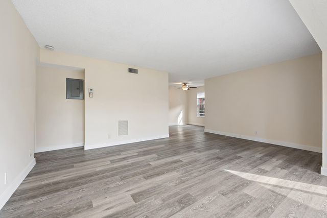 12386 Fl Alternate A1a N7, Palm Beach Gardens, FL 33410