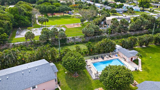 12386 Fl Alternate A1a N7, Palm Beach Gardens, FL 33410