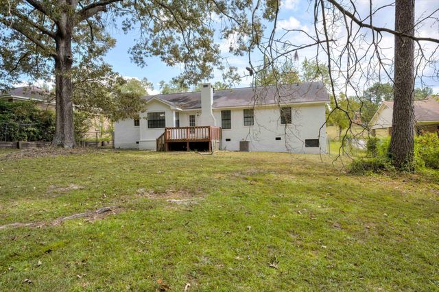 3821 Crest Drive, Hephzibah, GA 30815