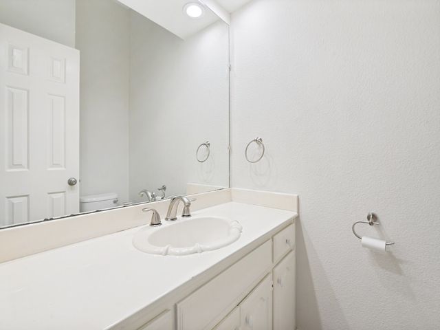 4620 Dusk Meadow Drive, Carrollton, TX 75010