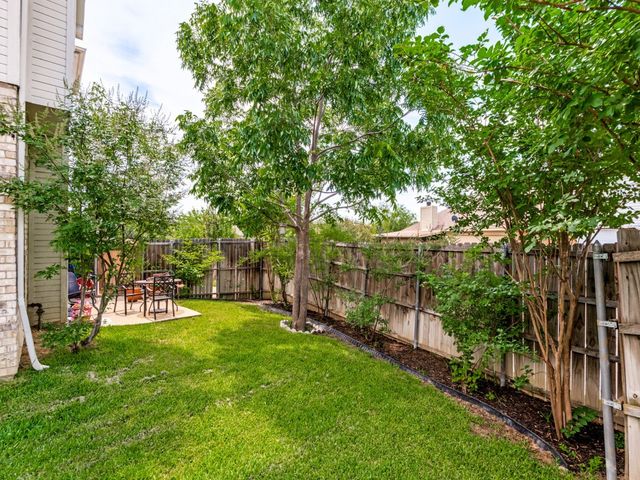 4620 Dusk Meadow Drive, Carrollton, TX 75010
