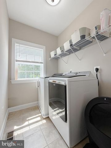 39815 GRANDVIEW HAVEN DR, Mechanicsville, MD 20659