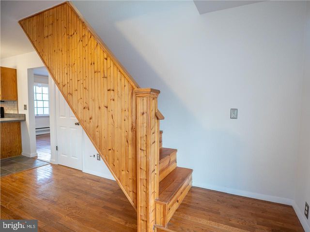 1038 WHITECAP AVENUE, Manahawkin, NJ 08050