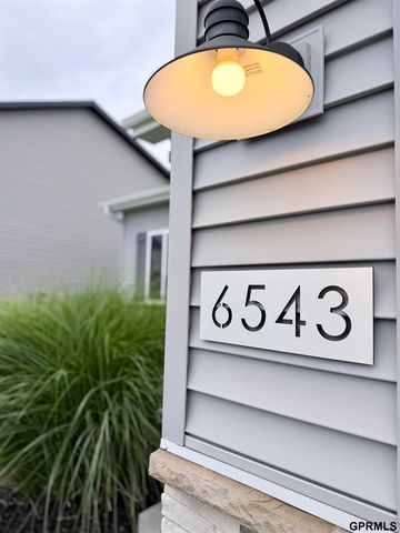 6543 SW 8th Street, Lincoln, NE 68523