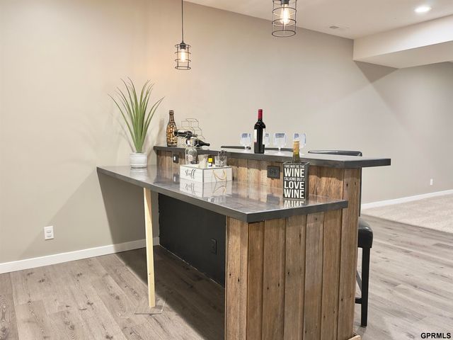 6543 SW 8th Street, Lincoln, NE 68523