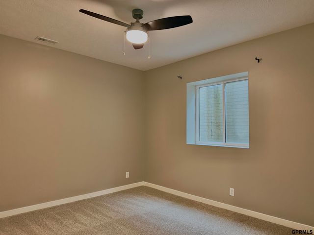 6543 SW 8th Street, Lincoln, NE 68523