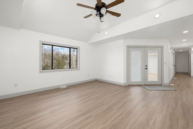 33120 State Highway 413, Galena, MO 65656