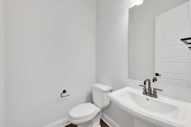 1853 Lightner Road, Van Alstyne, TX 75495