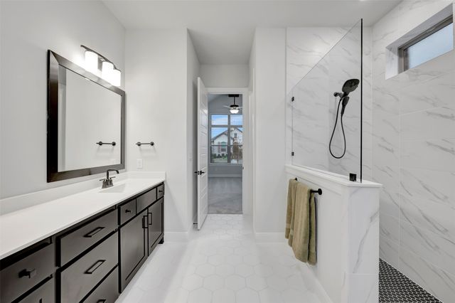 1853 Lightner Road, Van Alstyne, TX 75495