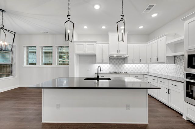 1853 Lightner Road, Van Alstyne, TX 75495