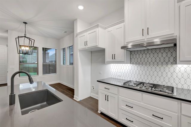 1853 Lightner Road, Van Alstyne, TX 75495