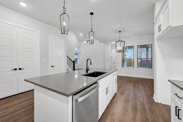 1853 Lightner Road, Van Alstyne, TX 75495