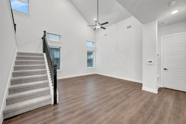 1853 Lightner Road, Van Alstyne, TX 75495