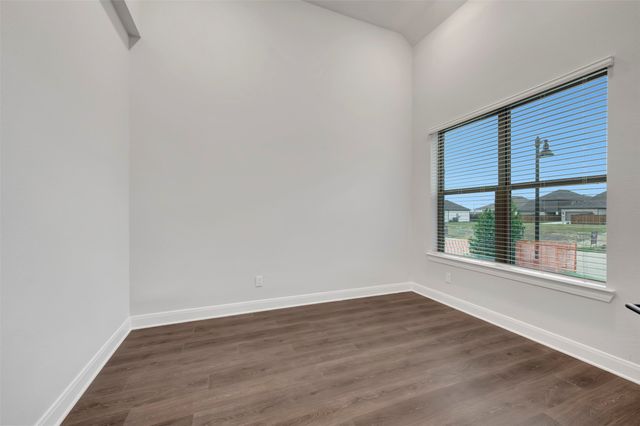 1853 Lightner Road, Van Alstyne, TX 75495