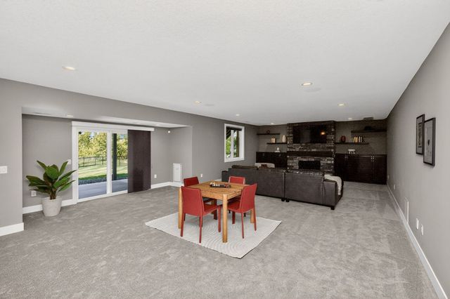 16397 NW Prairie Avenue, Clive, IA 50325
