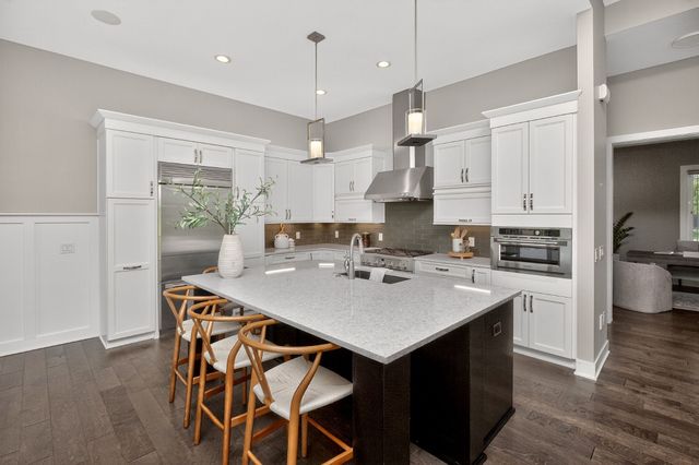 16397 NW Prairie Avenue, Clive, IA 50325