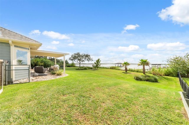 4001 29th Street N, Texas City, TX 77590