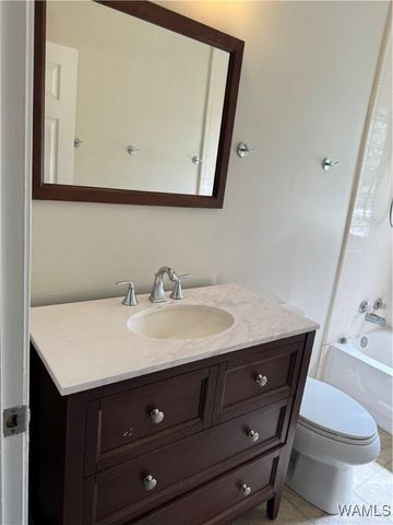 1209 51st E, Tuscaloosa, AL 35404