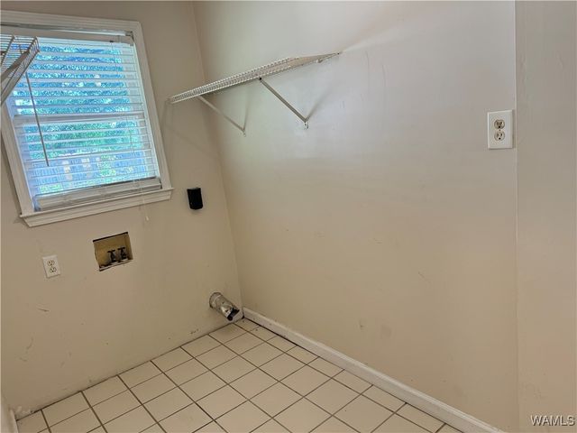 1209 51st E, Tuscaloosa, AL 35404