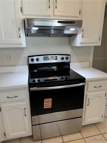 1209 51st E, Tuscaloosa, AL 35404