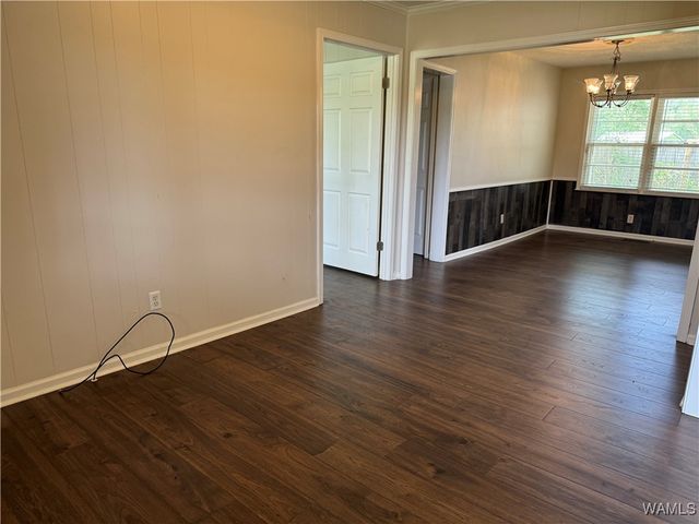 1209 51st E, Tuscaloosa, AL 35404