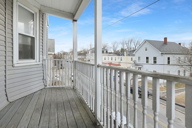 8 Cedar Street 6, Haverhill, MA 01830