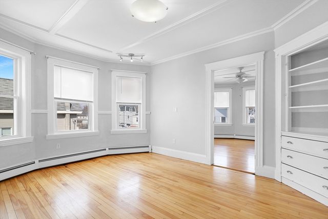 8 Cedar Street 6, Haverhill, MA 01830