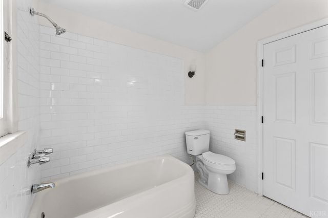 1328 N Redington Street, Hanford, CA 93230