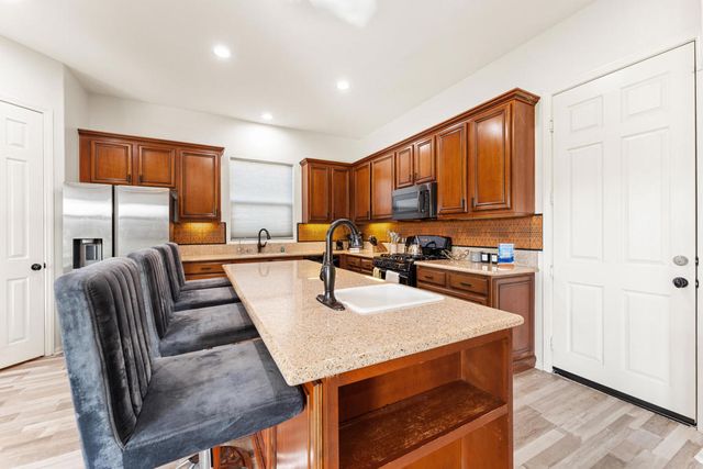 49645 Redford Way, Indio, CA 92201