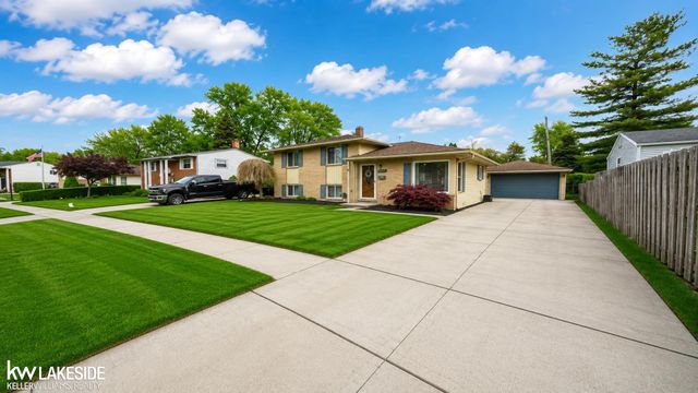 43430 Gainsley Drive, Sterling Heights, MI 48313