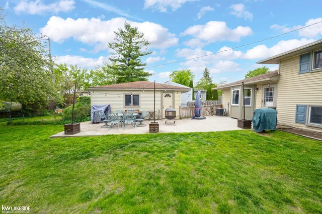 43430 Gainsley Drive, Sterling Heights, MI 48313